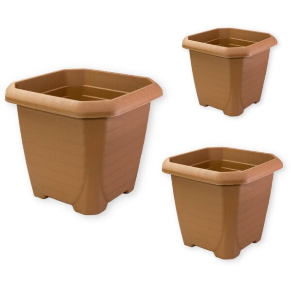 Γλάστρα πλαστική τετράγωνη